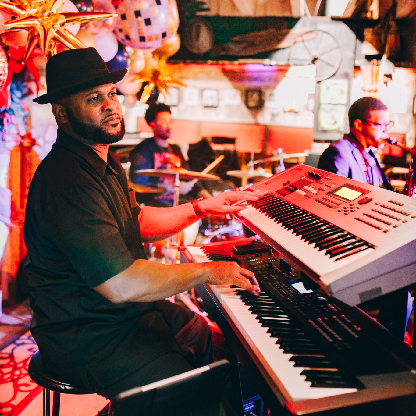 Keyboard player performing live on stage at the 1923 Banner Club in Texarkana.
